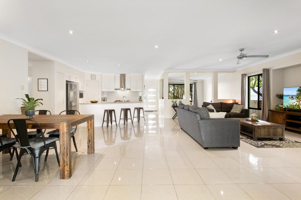 23 Kensington Dr, Cooroy, QLD 4563