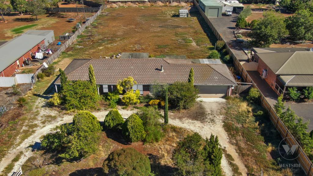 727 Sayers Rd, Hoppers Crossing, VIC 3029