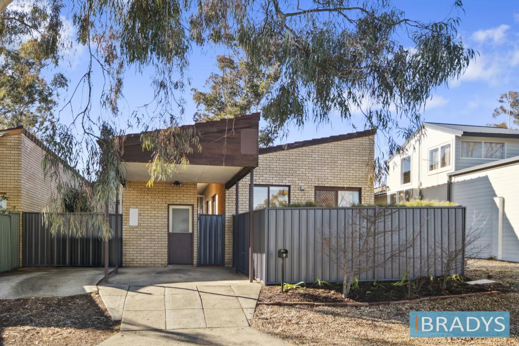 9 Epenarra Cl, Hawker, ACT 2614