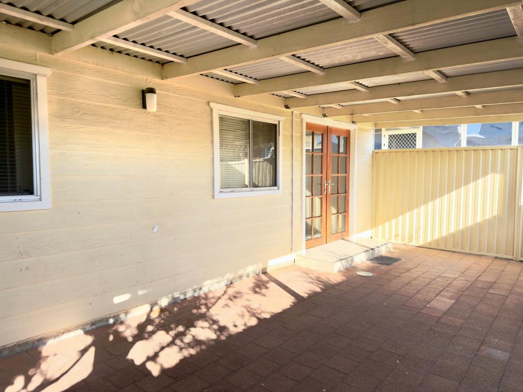 18a Dredge Ave, Moorebank, NSW 2170