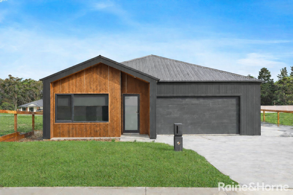 41 Ferguson Cres, Mittagong, NSW 2575