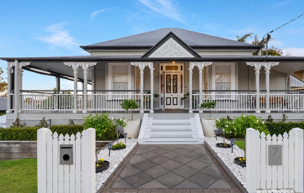 7 Birdwood St, North Ipswich, QLD 4305