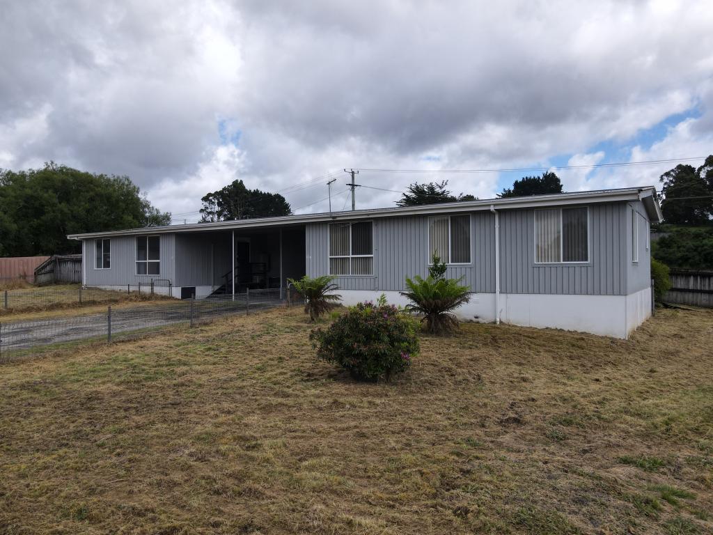 37-37a Counsel St, Zeehan, TAS 7469