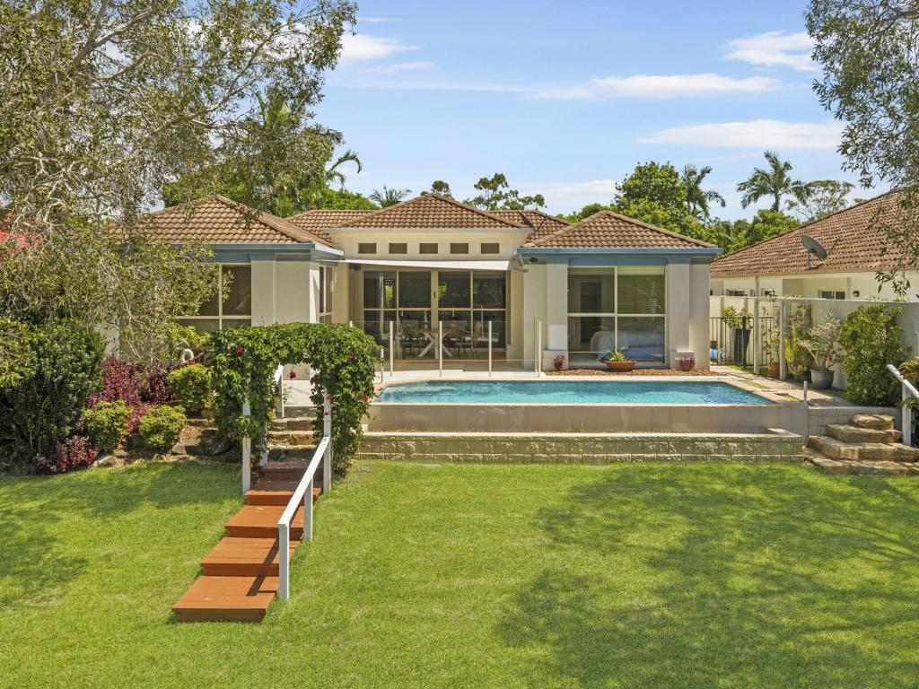 17 Glenwood Pl, Twin Waters, QLD 4564