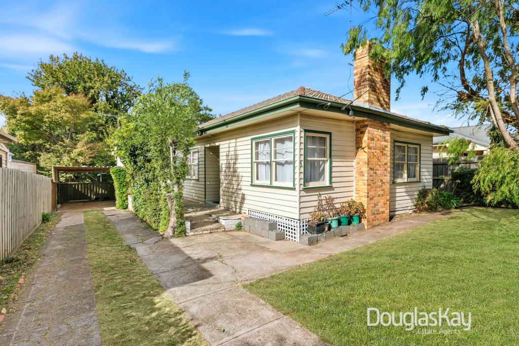 8 Alfred St, Sunshine, VIC 3020
