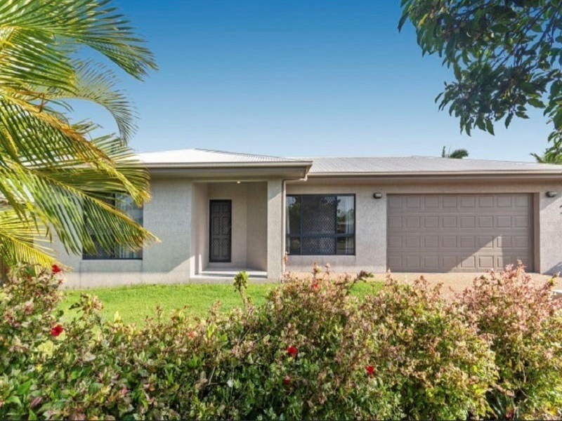 6 Bronte Ct, Bushland Beach, QLD 4818