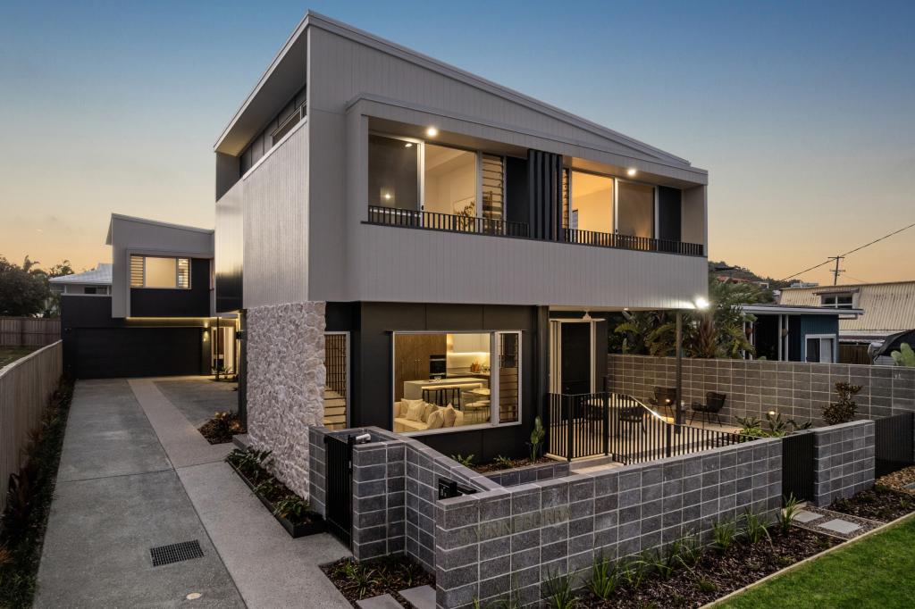 1/8 YINNEBURRA ST, YAROOMBA, QLD 4573