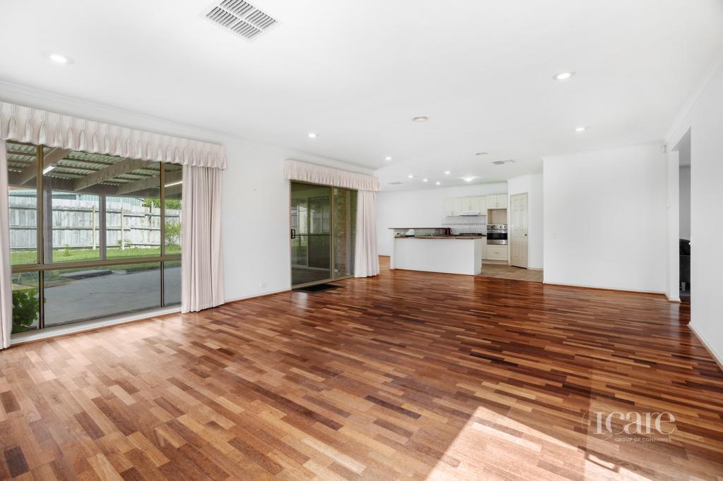 51 JOSEPHINE AVE, CRANBOURNE NORTH, VIC 3977