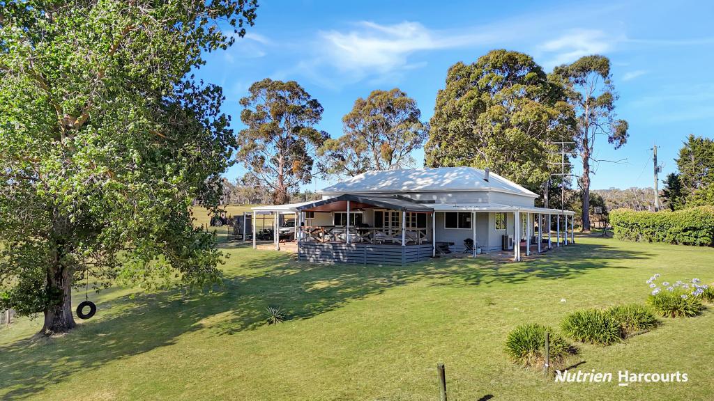 579 CASTERTON - DARTMOOR RD, BAHGALLAH, VIC 3312