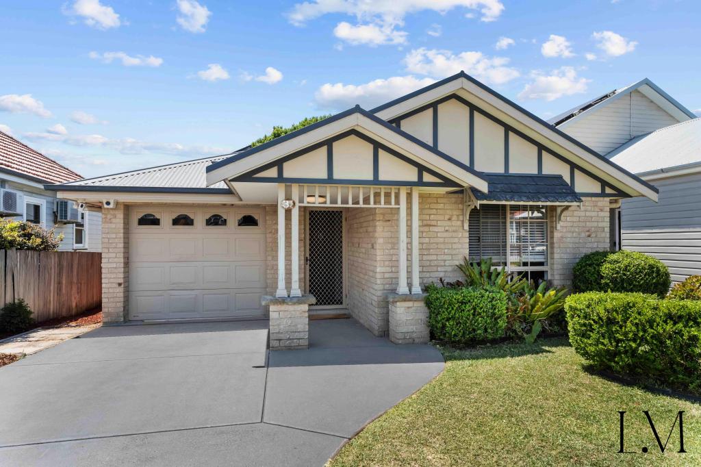 31 Dawson St, Waratah, NSW 2298