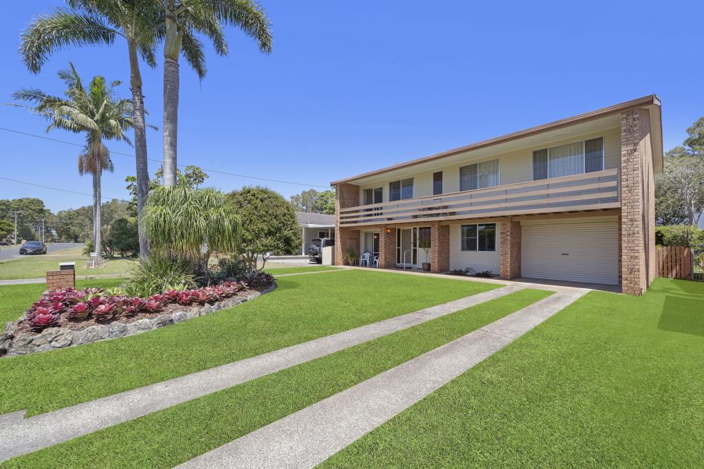 17 Leighton Cl, North Haven, NSW 2443