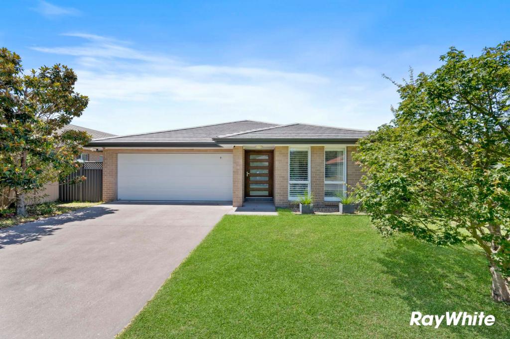 8 Caitlin Cres, Broulee, NSW 2537