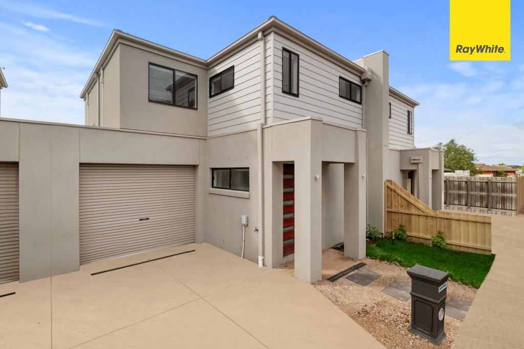 28 NORTHCOTT ST, MELTON SOUTH, VIC 3338