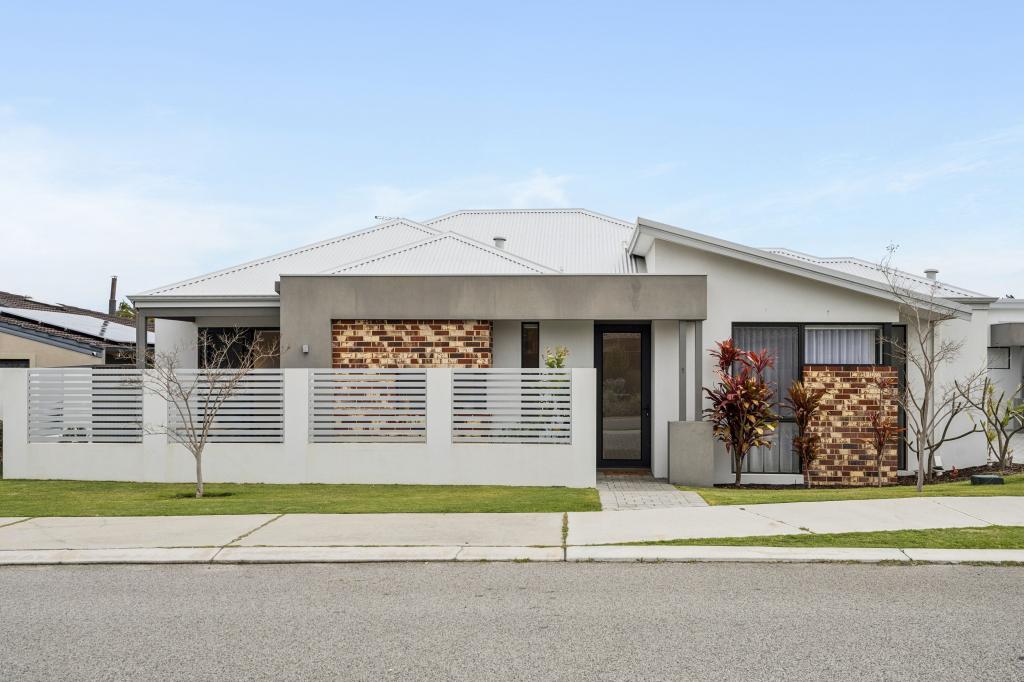 1/8 KOOMBANA WAY, KALLAROO, WA 6025