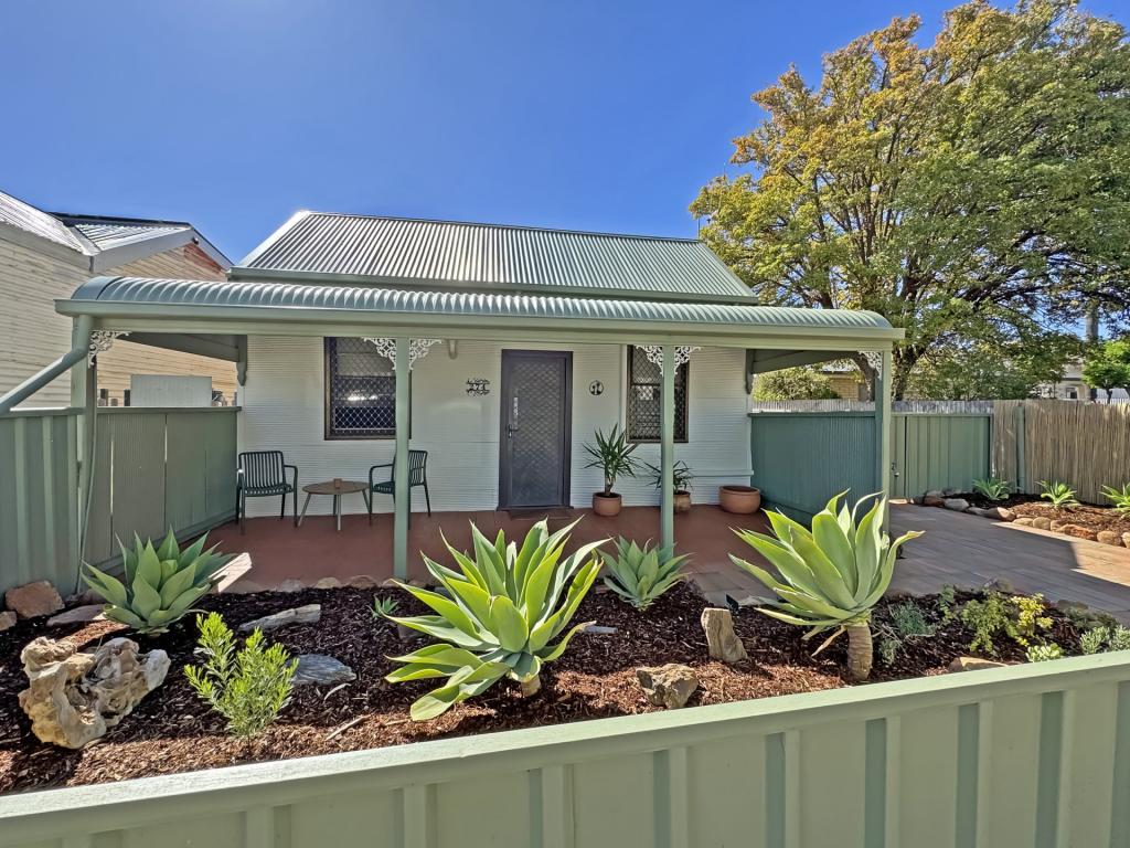 274 Hebbard St, Broken Hill, NSW 2880