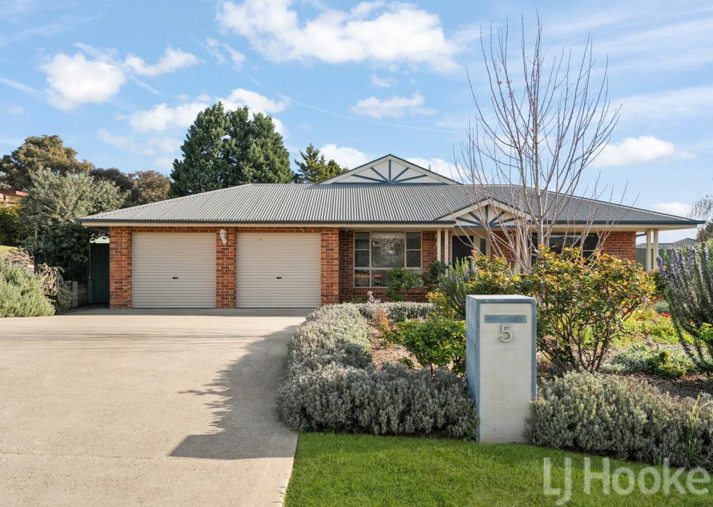 5 Sapphire Cres, Kelso, NSW 2795