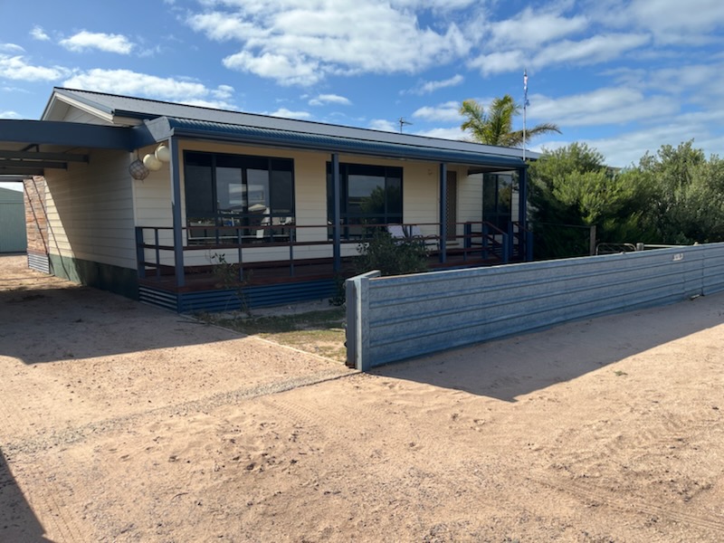 10 Pool Cres, Miranda, SA 5700