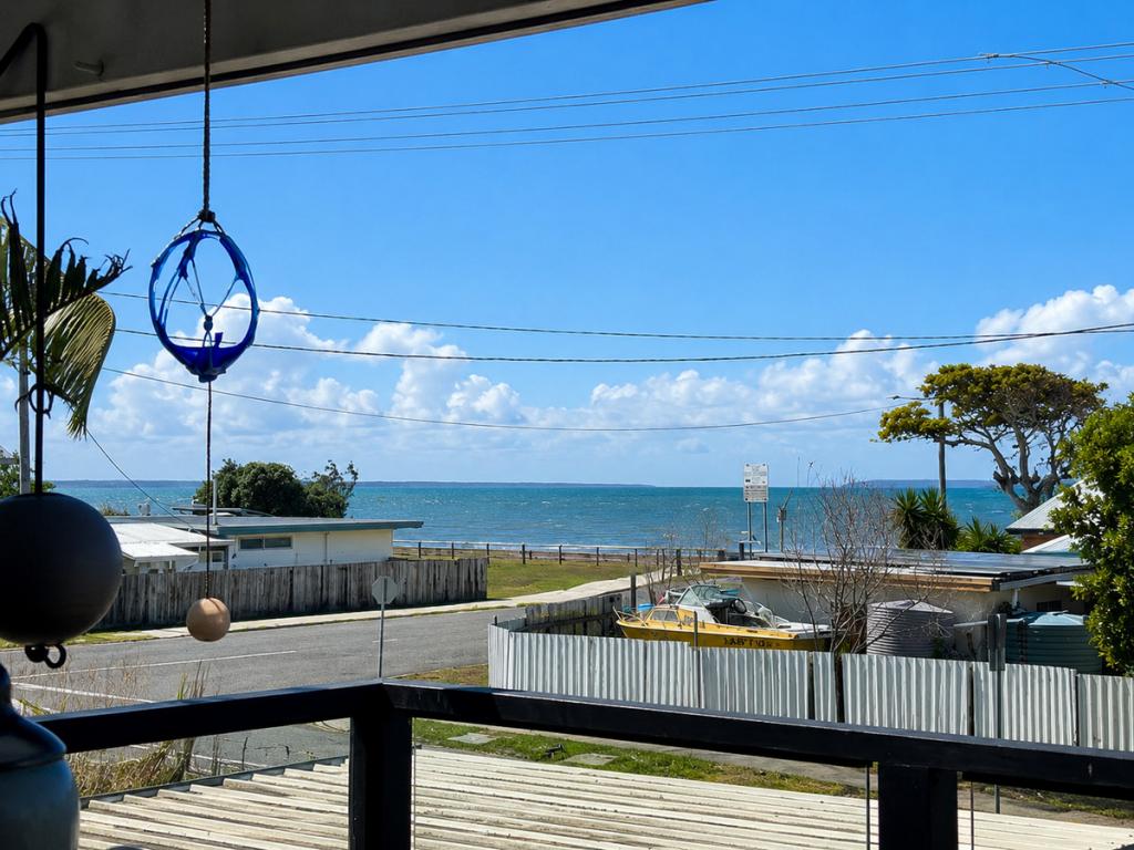 112 Biggs Ave, Beachmere, QLD 4510
