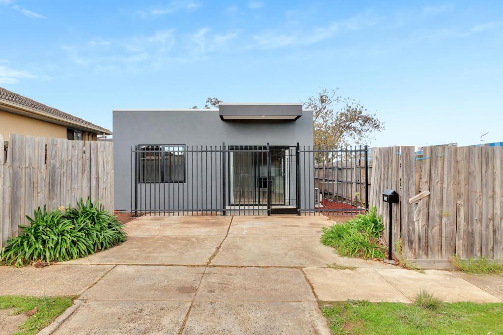 13a First Ave, Melton South, VIC 3338