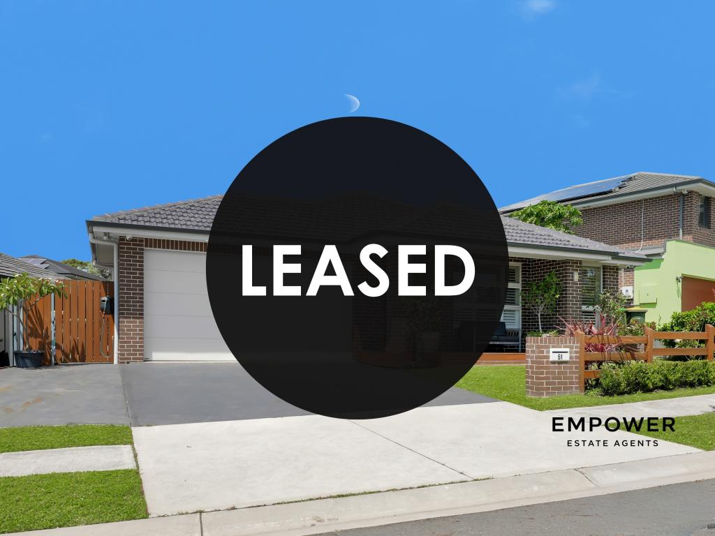 51 Crowley Bvd, Claymore, NSW 2559