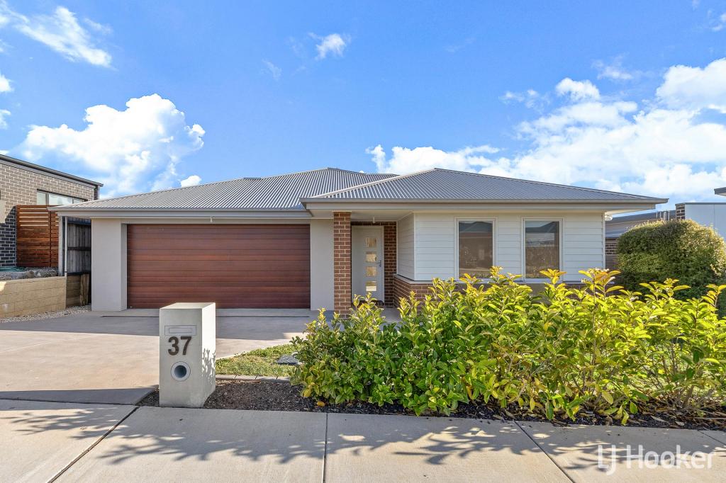 37 Fairbrother St, Strathnairn, ACT 2615