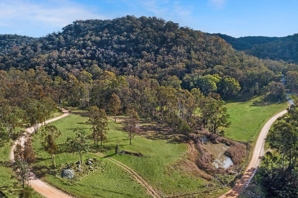 934 White Cedars Rd, Kains Flat, NSW 2850