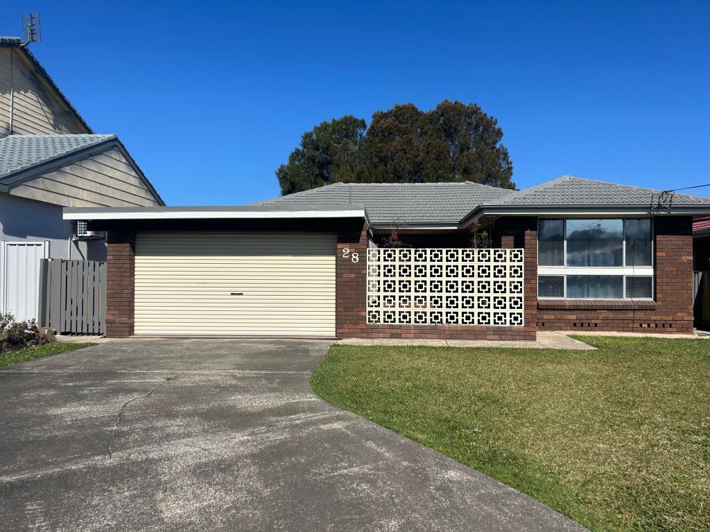 28 Brigadoon Cct, Oak Flats, NSW 2529