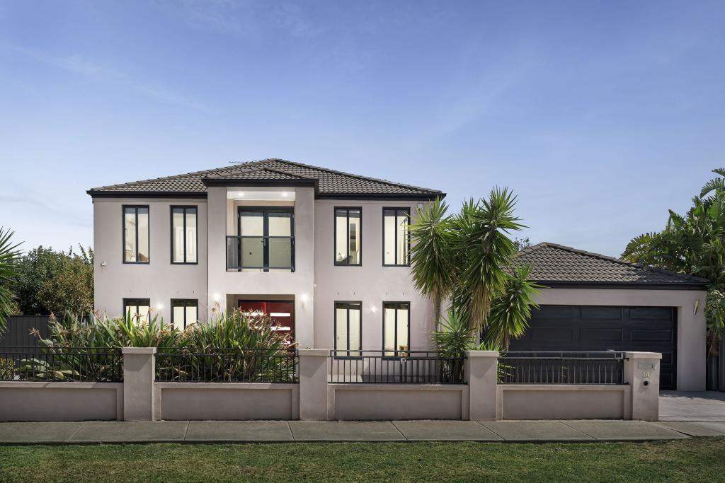 14 CHARTWELL CRES, DERRIMUT, VIC 3026