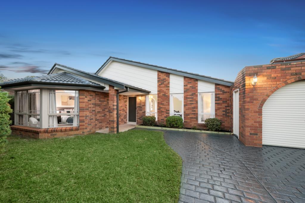 28 Taupo Cres, Rowville, VIC 3178