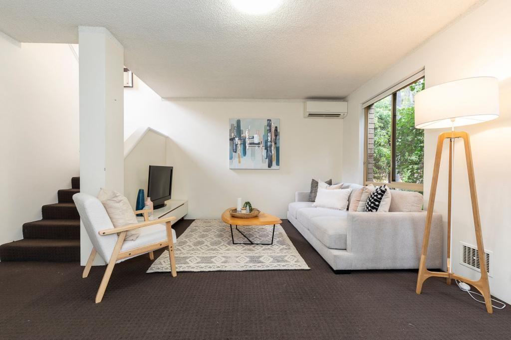 27/15 JUGAN ST, MOUNT HAWTHORN, WA 6016