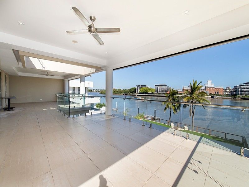 Apartment 136 Virginia Ave, Hawthorne, QLD 4171