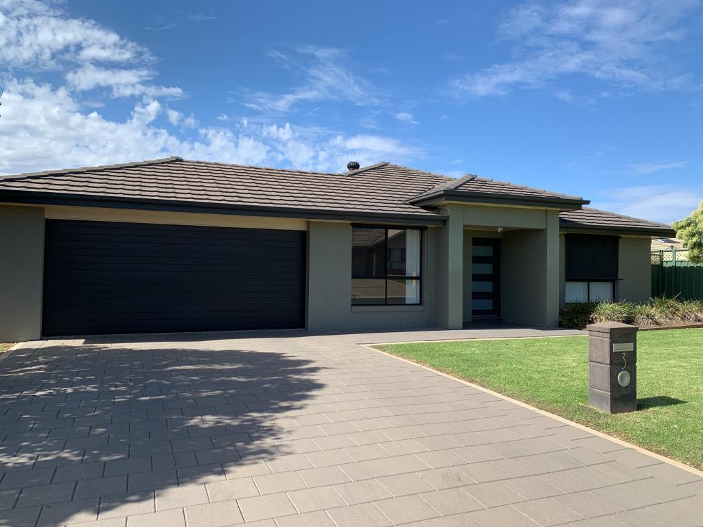 3 SHETLAND AVE, DUBBO, NSW 2830