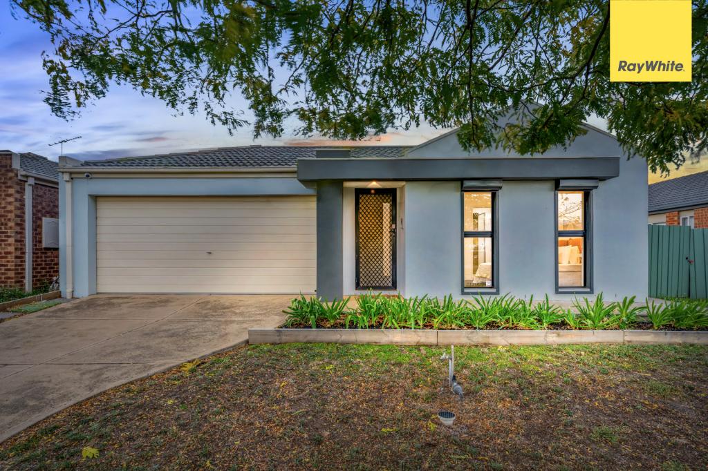 20 Glencroft Tce, Melton West, VIC 3337
