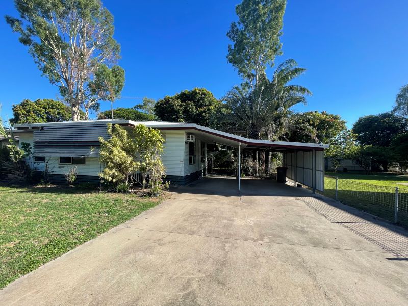 36 Leichhardt Dr, Moranbah, QLD 4744