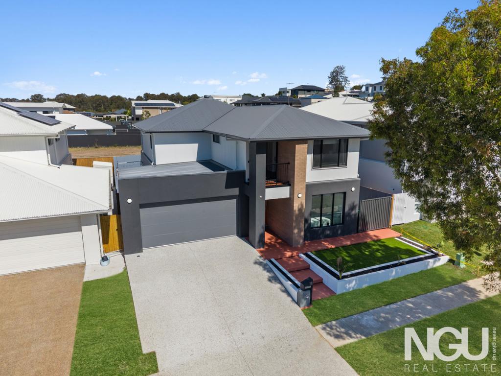 18 GROSS AVE, HEMMANT, QLD 4174