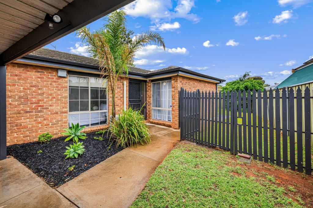 304 EIGHTH ST, MILDURA, VIC 3500