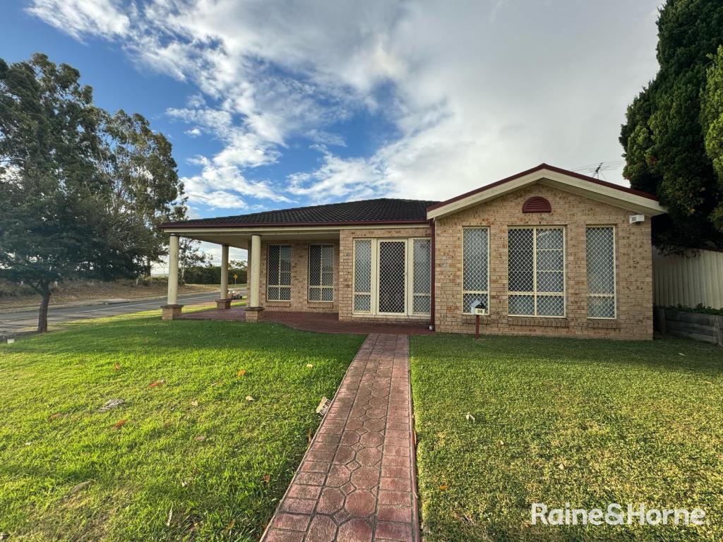 36 Ben Lomond Rd, Minto, NSW 2566
