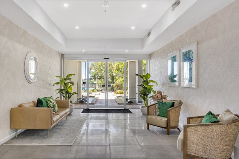 15/2894-2910 2894-2910 Gold Coast Hwy, Surfers Paradise, QLD 4217