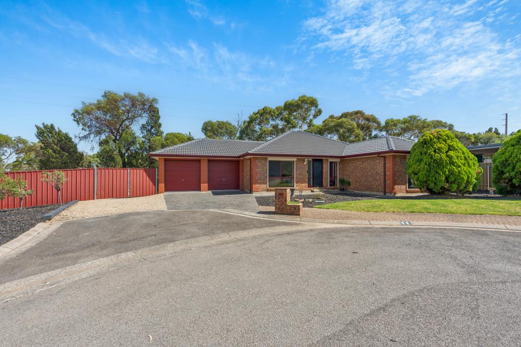 11 PARKGATE CT, ONKAPARINGA HILLS, SA 5163