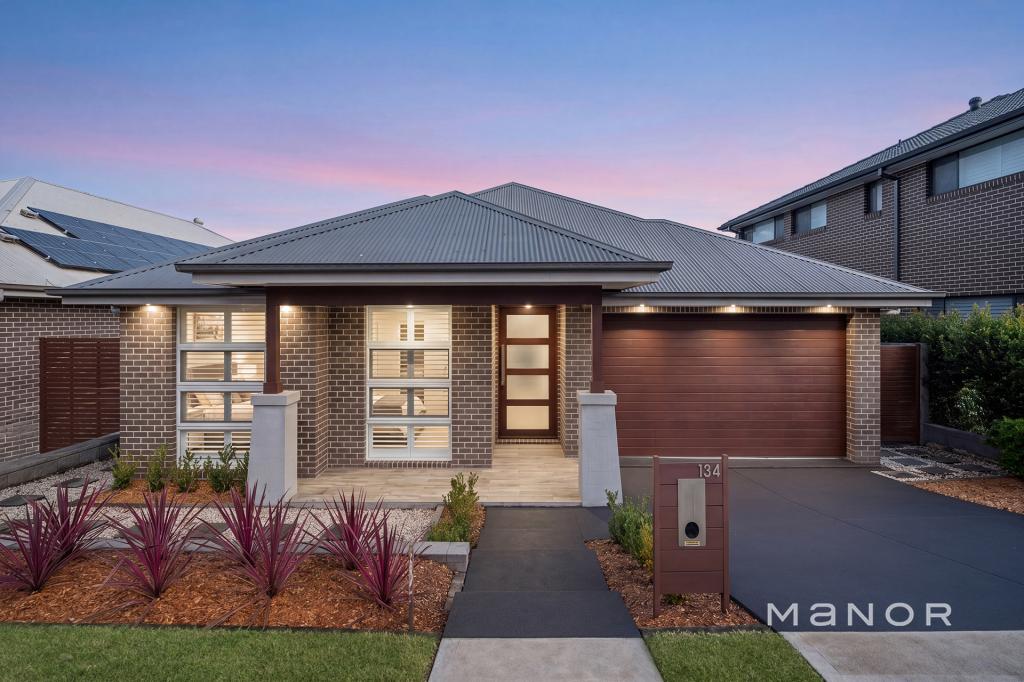 134 Sanctuary Dr, Beaumont Hills, NSW 2155
