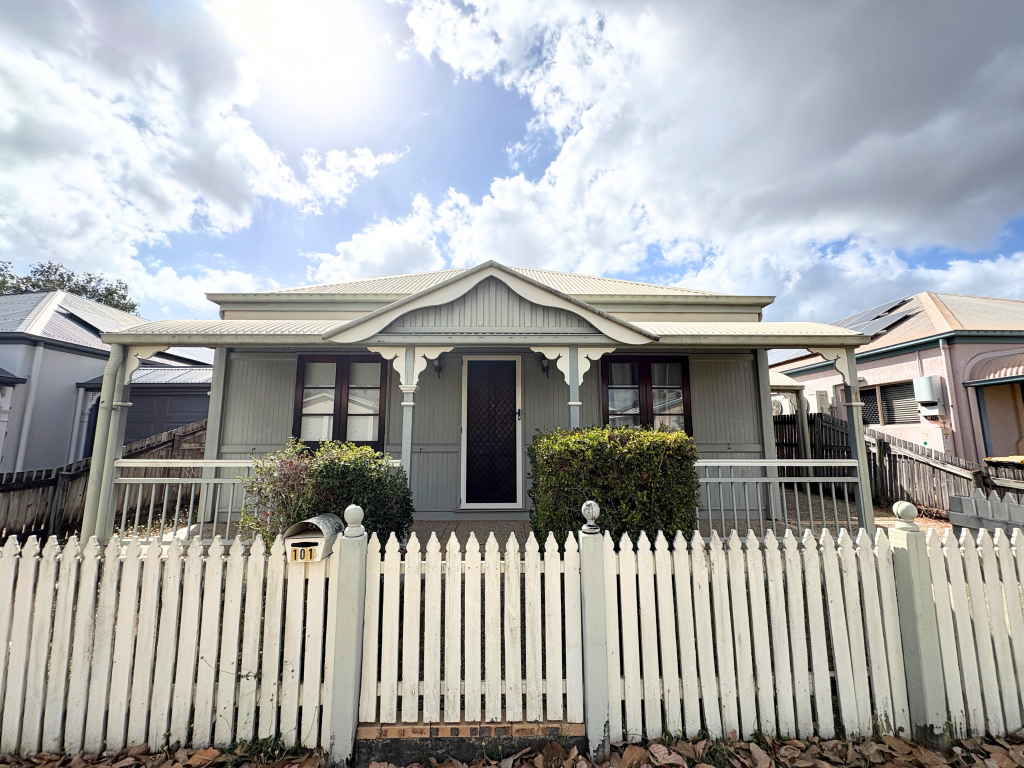 101 Phoenix Pde, Kirwan, QLD 4817