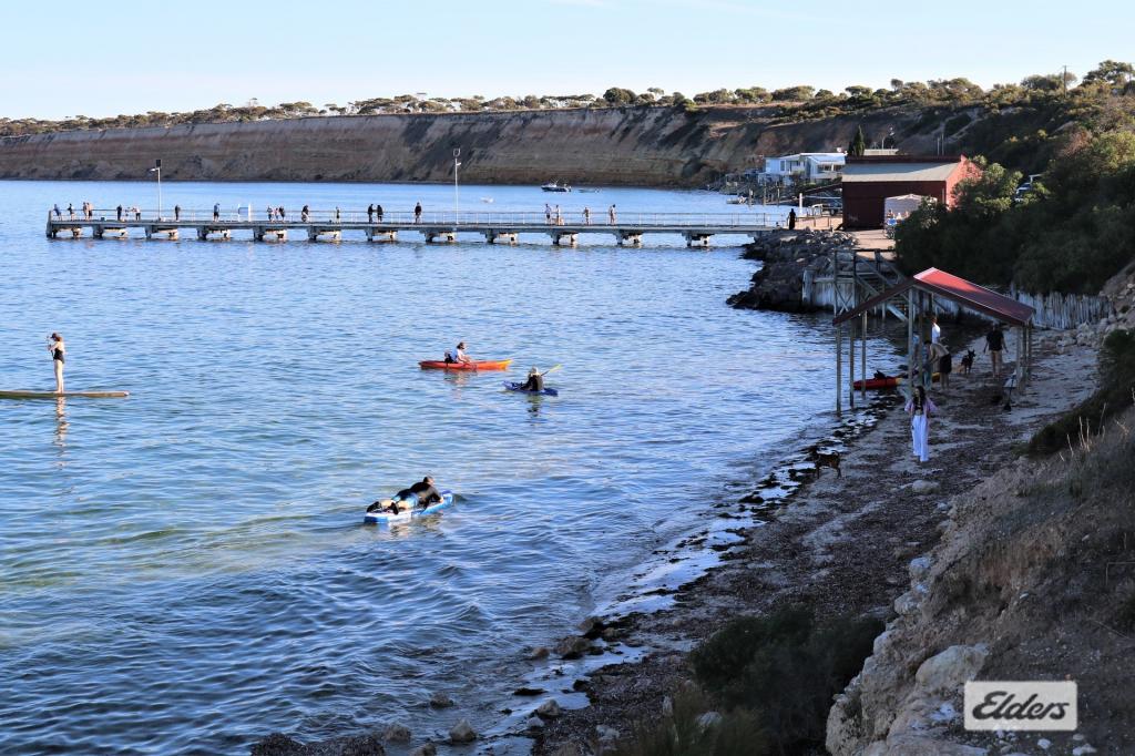 7 Eva Cres, Port Julia, SA 5580