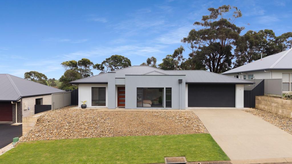 43 St Andrews Dr, Worrolong, SA 5291