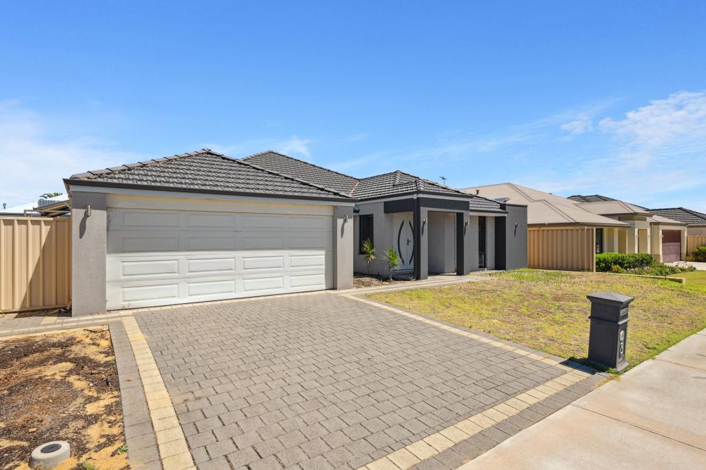 8 Lowerhall Gdns, Southern River, WA 6110