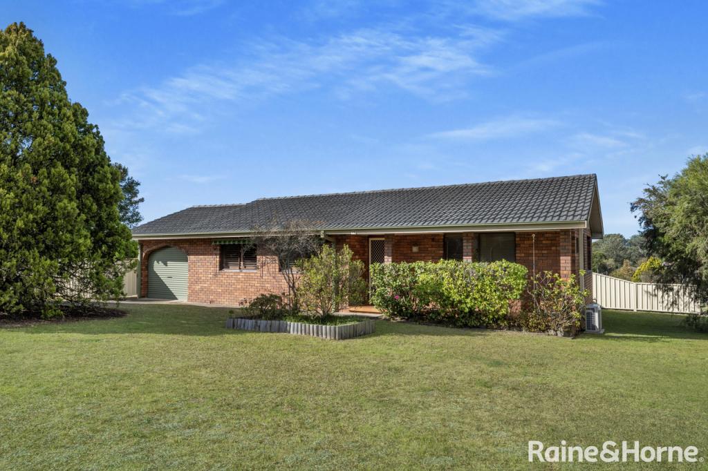 16 Monk Cres, Bomaderry, NSW 2541