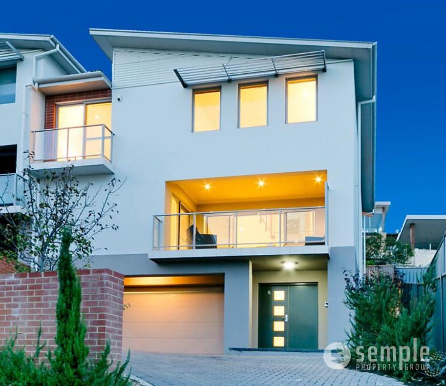 5/14 Sackville Tce, Scarborough, WA 6019