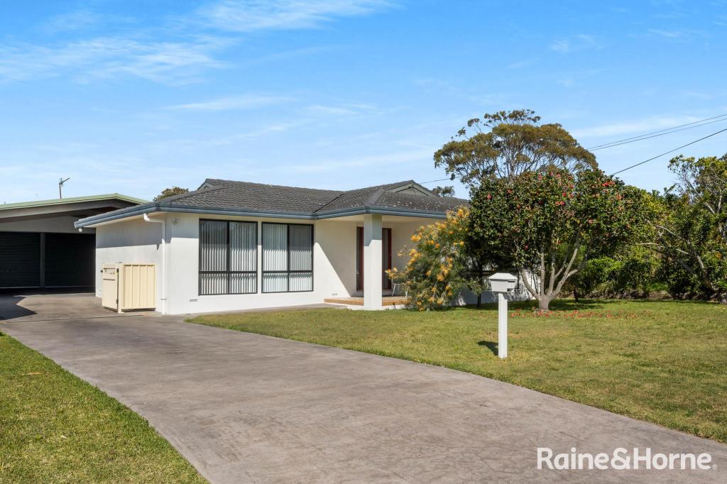 8 Davison Dr, Shoalhaven Heads, NSW 2535