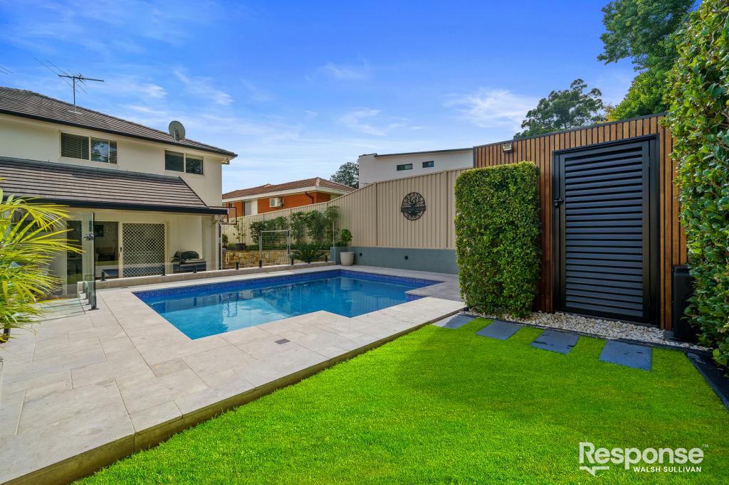 17 Murrills Cres, Baulkham Hills, NSW 2153