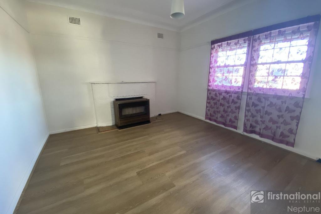 19 Leigh St, Merrylands, NSW 2160