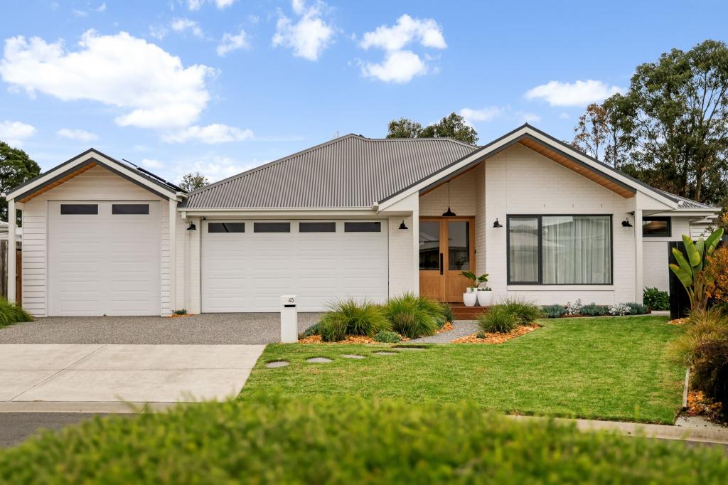 45 Everton Dr, Cowes, VIC 3922